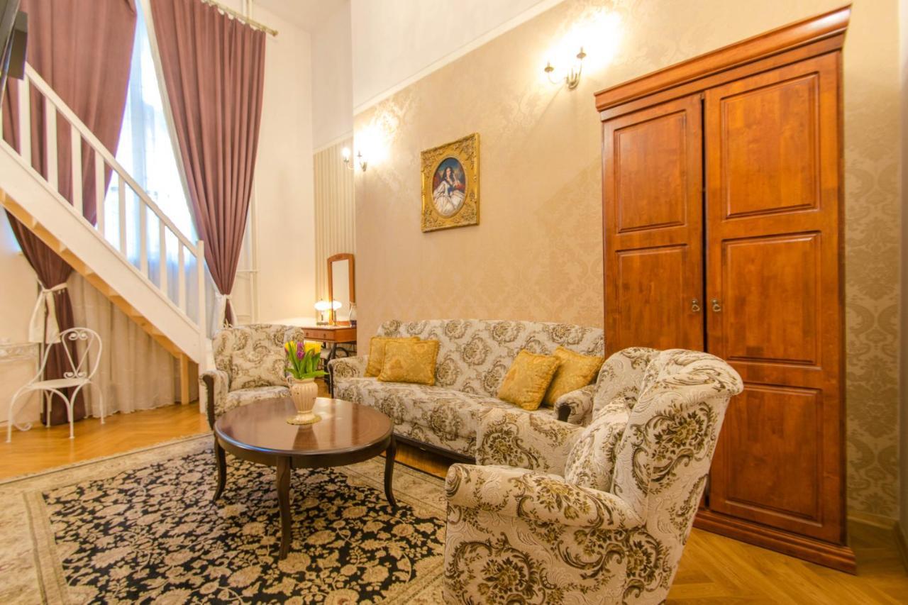 The Spiski Palace Apartament *